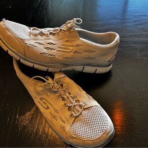 Skechers White Athletic Shoes